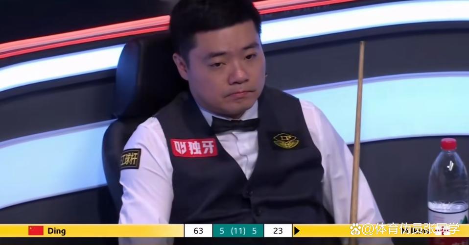 丁俊晖惨遭一轮游:丁俊晖今晚冲16强